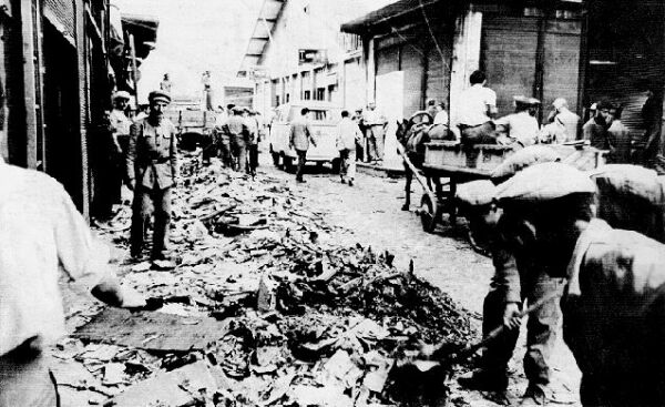 Destruction and looting of Hellenic shops.