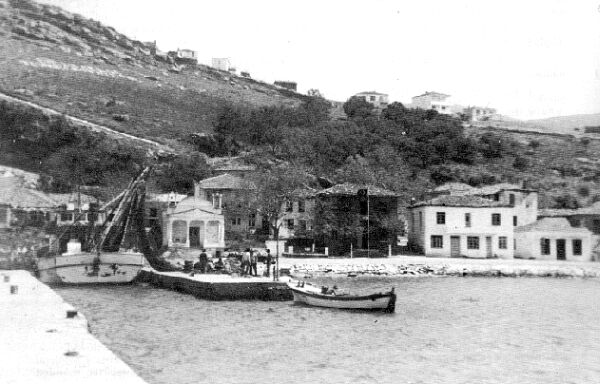 The harbour of the island of Imvros. Open prisons were created. The criminals were free to loot, torture, rape and kill the Hellenes.