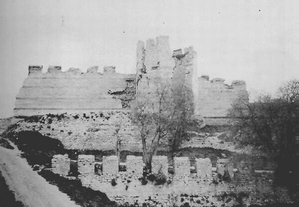 Constantinople. The ancient walls.